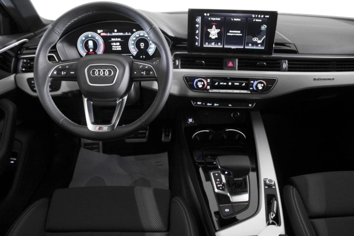 Audi A4 Avant   S line edition 40 TDI quattro 150(204) kW(CV) S tronic