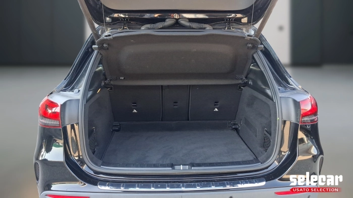 Mercedes-Benz GLA-H247 GLA 200 d Sport 4matic auto