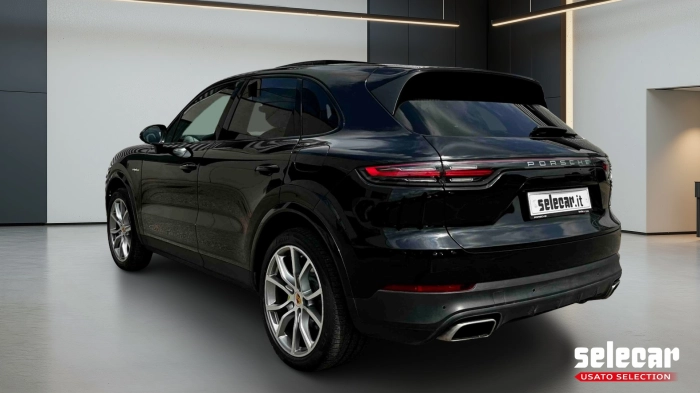 Porsche Cayenne  3.0 e-hybrid tiptronic