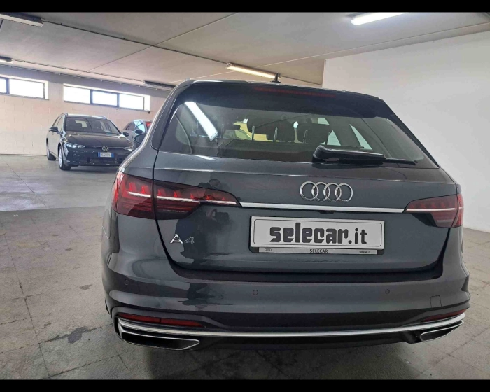 Audi A4 Avant  35 2.0 tdi mhev Business Advanced