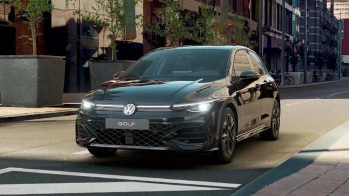 Volkswagen Golf Nuova  R-Line Plus 1.5 eTSI ACT 110 kW (150 CV) DSG