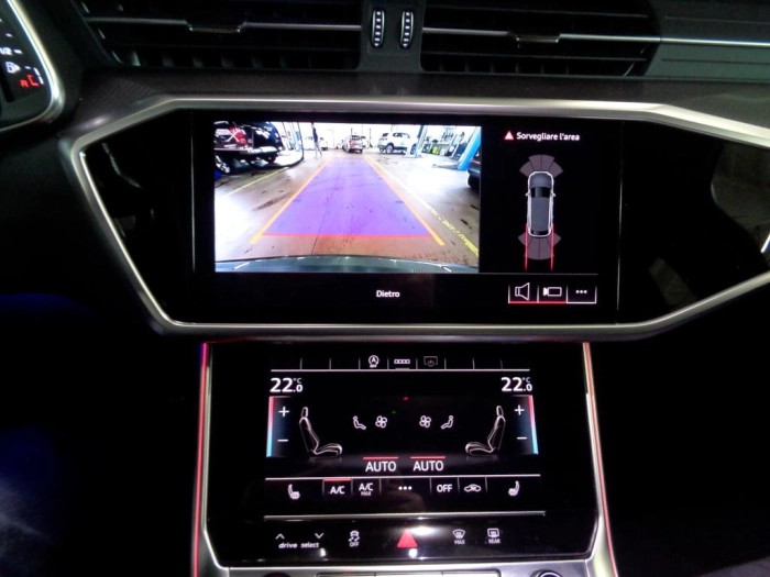 Audi A6 Avant RS6 Avant 4.0 mhev quattro tiptronic