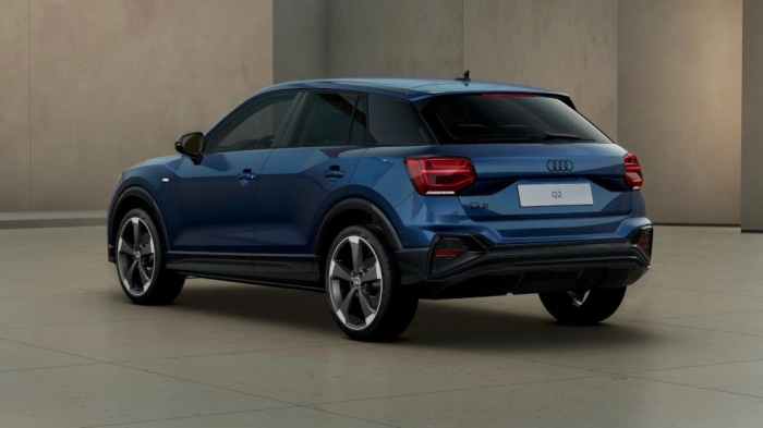 Audi Q2    Identity Black 35 TDI  110(150) kW(CV) S tronic