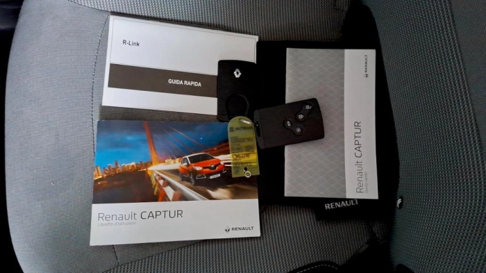 Renault Captur  0.9 tce Intens (energy r-link) 90cv E