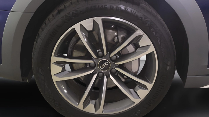 Audi A4  Allroad 40 2.0 tdi mhev Busin