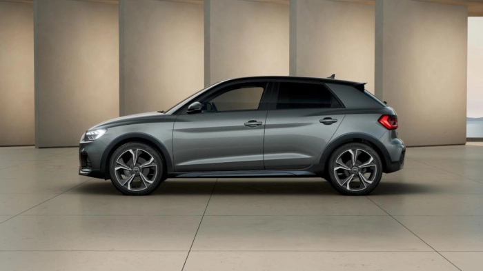 Audi A1 Allstreet   Identity Contrast 30 TFSI  85(116) kW(CV) S tronic