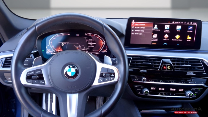 BMW Serie 520d Touring mhev 48V xdrive 