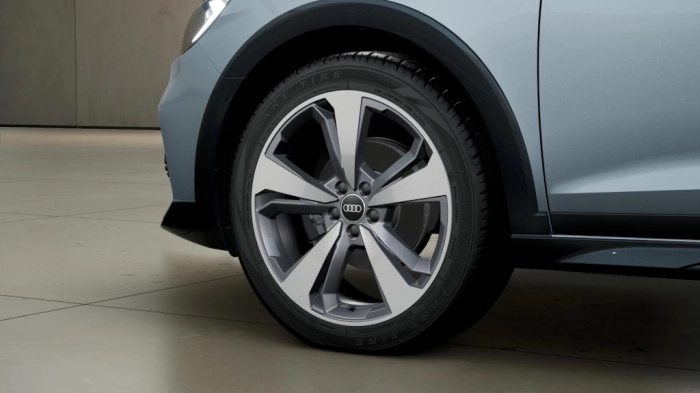 Audi A1 Allstreet   Identity Contrast 30 TFSI  85(116) kW(CV) 6-marce