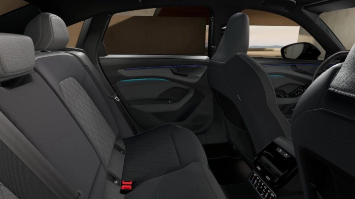 Audi A6   Berlina Business e-hybrid quattro 270 kW S tronic