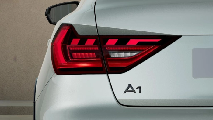 Audi A1 Allstreet   Identity Contrast 30 TFSI  85(116) kW(CV) S tronic