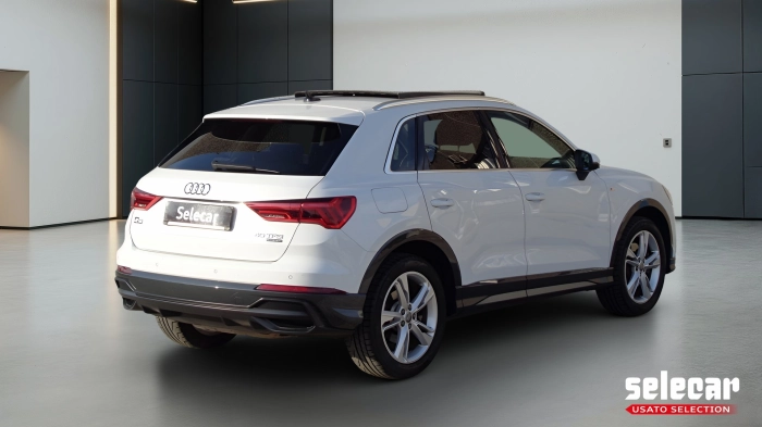 Audi Q3  40 2.0 tfsi S line edition quattro s-tronic