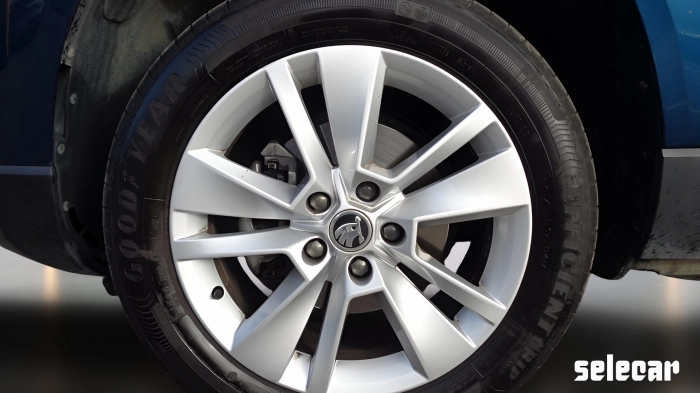 Skoda Karoq  1.0 tsi Ambition