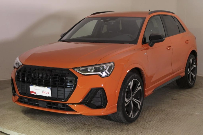 Audi Q3    Identity Black 35 TDI  110(150) kW(CV) S tronic