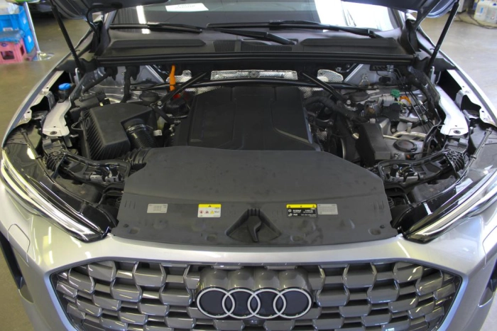 Audi Q5 Sportback   Sportback Business Advanced e-hybrid quattro 220 kW S tronic