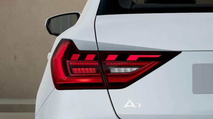 Audi A1 Sportback   Business 30 TFSI  85(116) kW(CV) S tronic