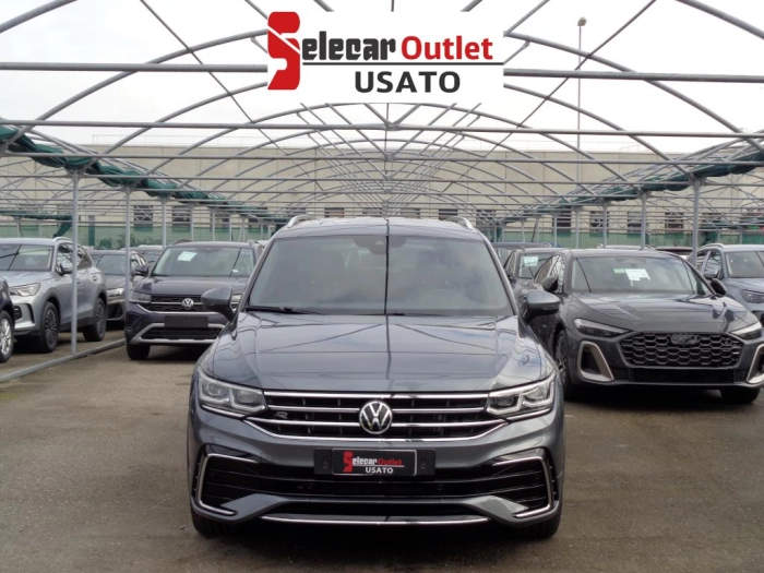 Volkswagen Tiguan  Allspace 2.0 tdi R-Line 4mo