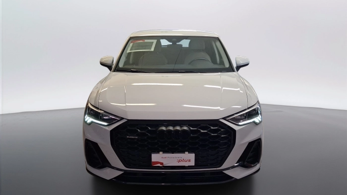 Audi Q3 Sportback Q3 2019 Sportback -  40 2.0 tfsi Business Plus q