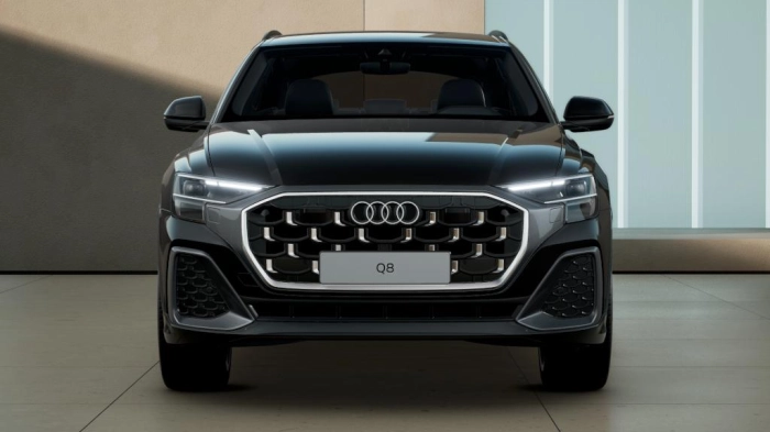 Audi Q8    S line edition 50 TDI quattro 210 kW tiptronic