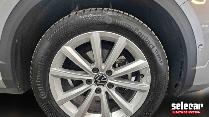 Volkswagen T-Roc  1.5 tsi R-Line dsg