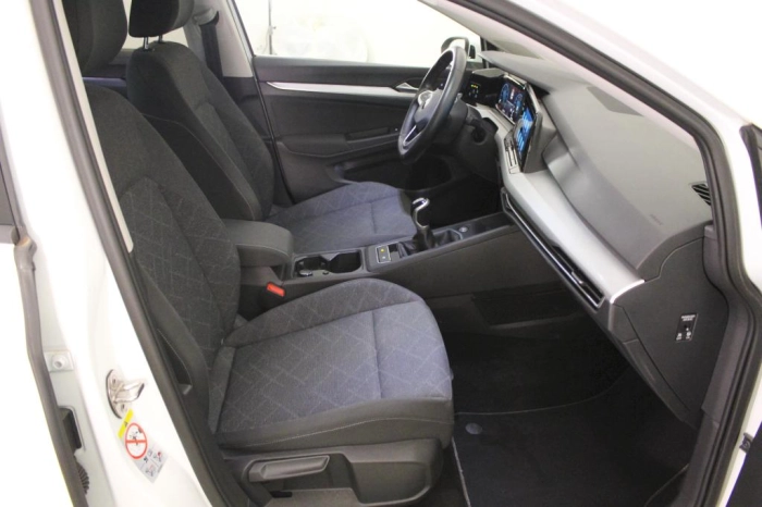 Volkswagen Golf  1.0 tsi evo Life 110cv