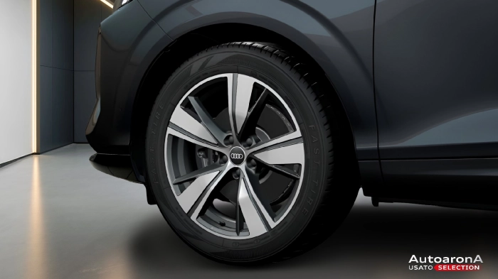 Audi Q3  SUV Business Advanced TFSI quattro 150 kW S tronic