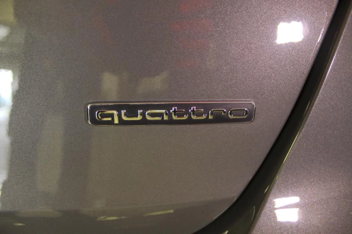 Audi A4 Avant  40 2.0 tdi mhev S line edition quattro 204cv s-tronic