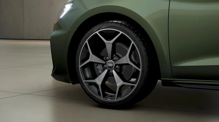 Audi A1 Sportback   Identity Black 30 TFSI  85(116) kW(CV) S tronic