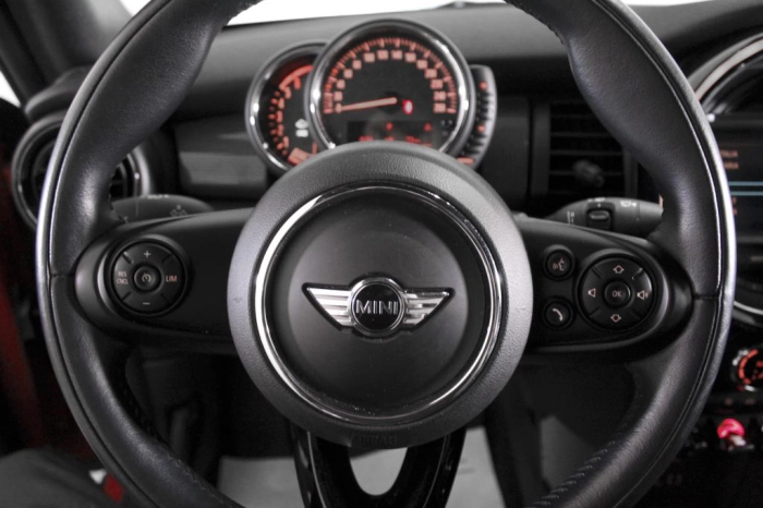 MINI IV   -  Cabrio 1.5 Cooper D Boost aut
