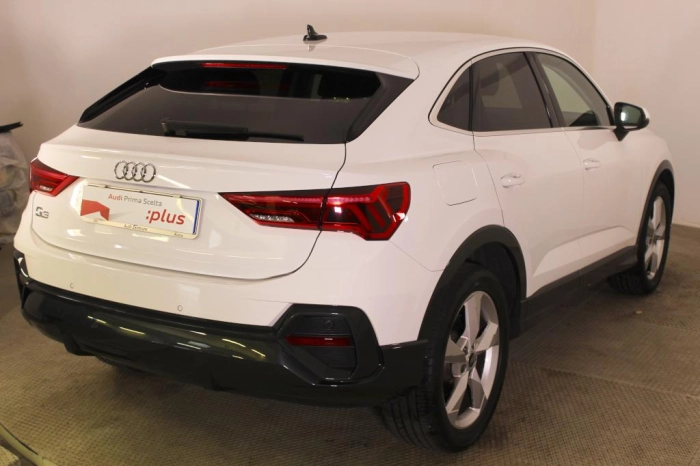 Audi Q3 Sportback Q3 2019 Sportback -  35 1.5 tfsi Business Plus s