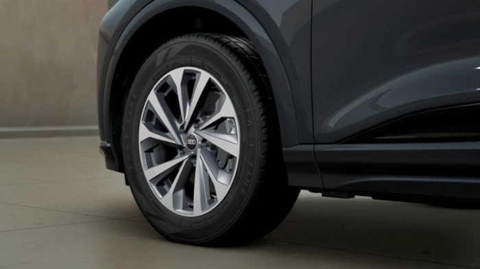 Audi Q6   Sportback S line edition e-tron performance  225,00 kW