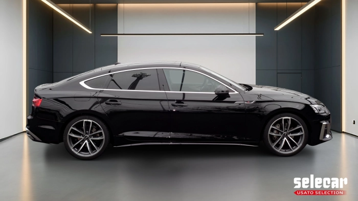Audi A5  Sportback 40 2.0 tfsi mhev S line 