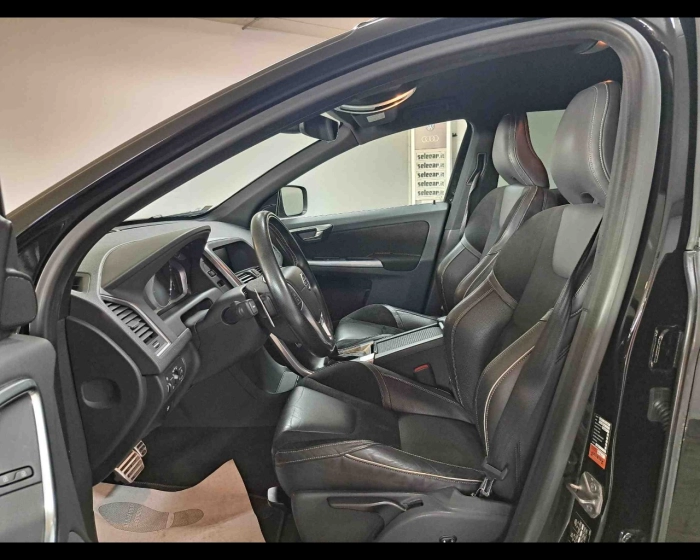 Volvo XC60  2.0 d4 R-design Kinetic 190cv geartronic