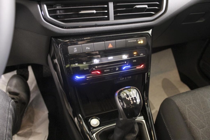 Volkswagen T-Cross Nuova Edition Plus 1.0 TSI 85 kW (115 CV) Manuale