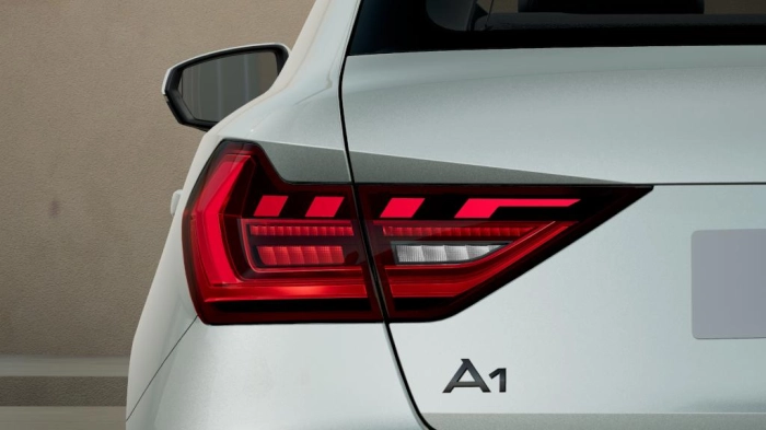 Audi A1 Sportback   S line Edition 30 TFSI  85(116) kW(CV) S tronic