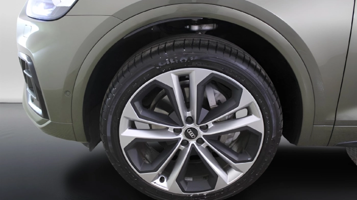 Audi Q5 Sportback  40 2.0 tdi mhev 12V S lin