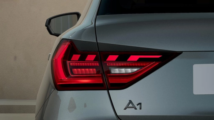 Audi A1 Sportback   Identity Black 35 TFSI  110(150) kW(CV) S tronic