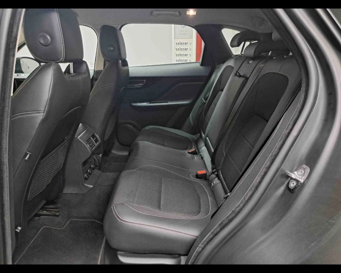 Jaguar F-Pace  2.0d i4 R-Sport awd 180cv auto my19