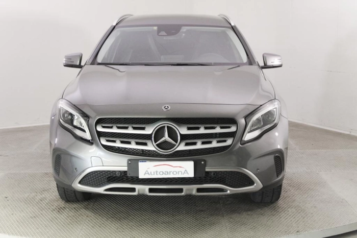 Mercedes-Benz GLA-X156 GLA 200 d Business auto