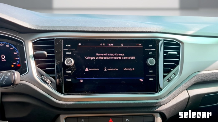 Volkswagen T-Roc  1.0 tsi Style 110cv