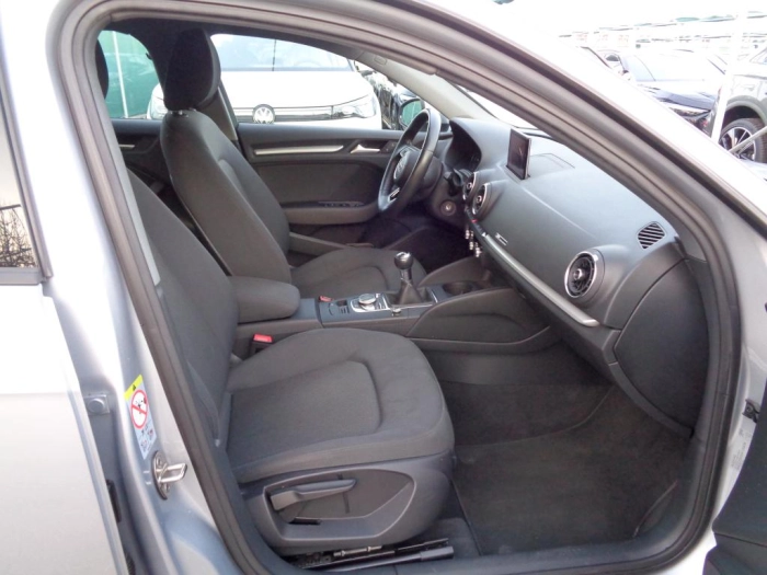 Audi A3 Sportback  30 1.0 tfsi Business 116cv my19