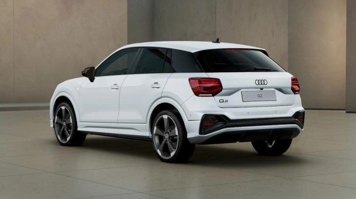 Audi Q2    Identity Black 35 TDI  110(150) kW(CV) S tronic