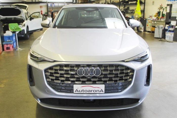 Audi Q5 Sportback   Sportback Business Advanced e-hybrid quattro 220 kW S tronic