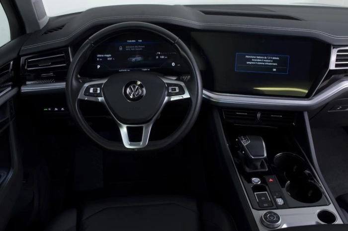 Volkswagen Touareg  3.0 V6 tdi Advanced 286cv tiptronic