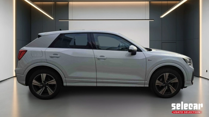 Audi Q2  30 2.0 tdi S line edition s-tronic