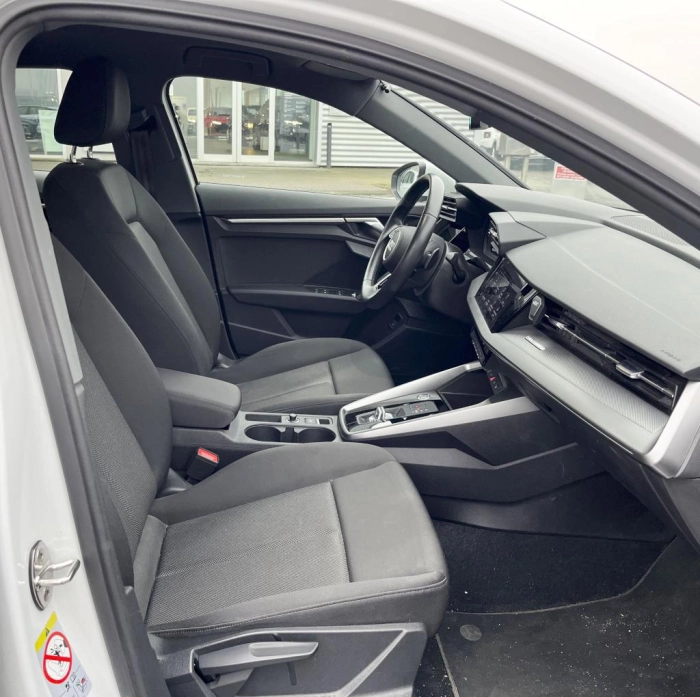 Audi A3 Sportback  40 1.4 tfsi e Business A