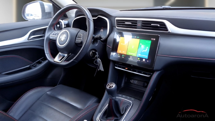 Mg ZS  1.5 Luxury
