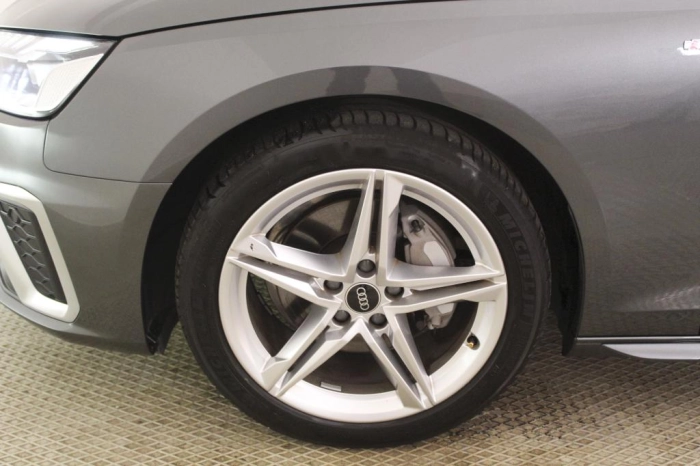 Audi A4 Avant  40 2.0 tdi mhev S line edition quattro 204cv s-tronic