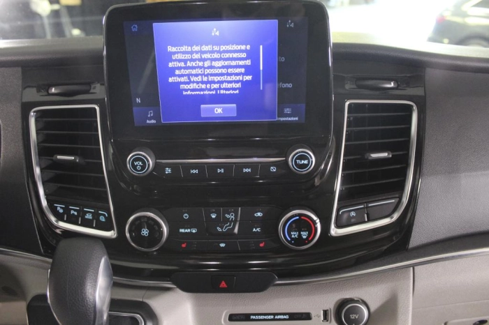 Ford Tourneo  custom 320 2.0 tdci 185cv Titaniu