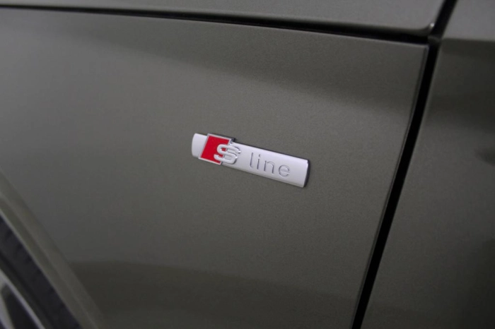 Audi Q5 Sportback  40 2.0 tdi mhev 12V S lin