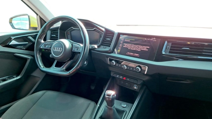 Audi A1 Sportback  30 1.0 tfsi Admired 110c